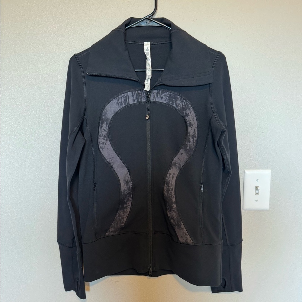 Lululemon Athletica In Stride Black Utility Jacket Size 8